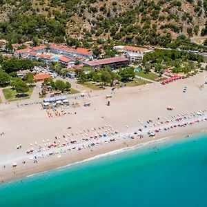 4* Otel Belcekum
